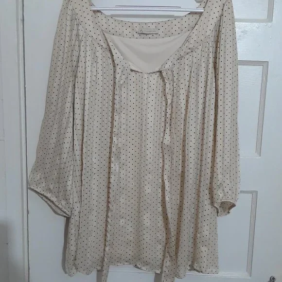 DB est. 1962 Tie Neck Polka Dot Top Black Cream Tan - Picture 4 of 8